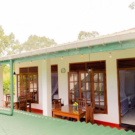 Samiru Guest Inn เอลลา ภายนอก รูปภาพ