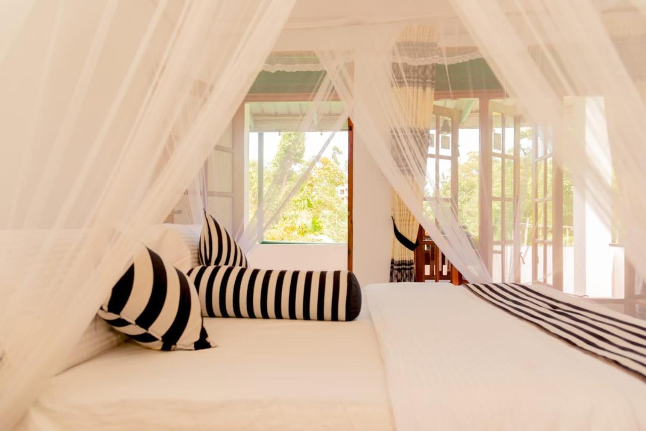 Samiru Guest Inn เอลลา ภายนอก รูปภาพ