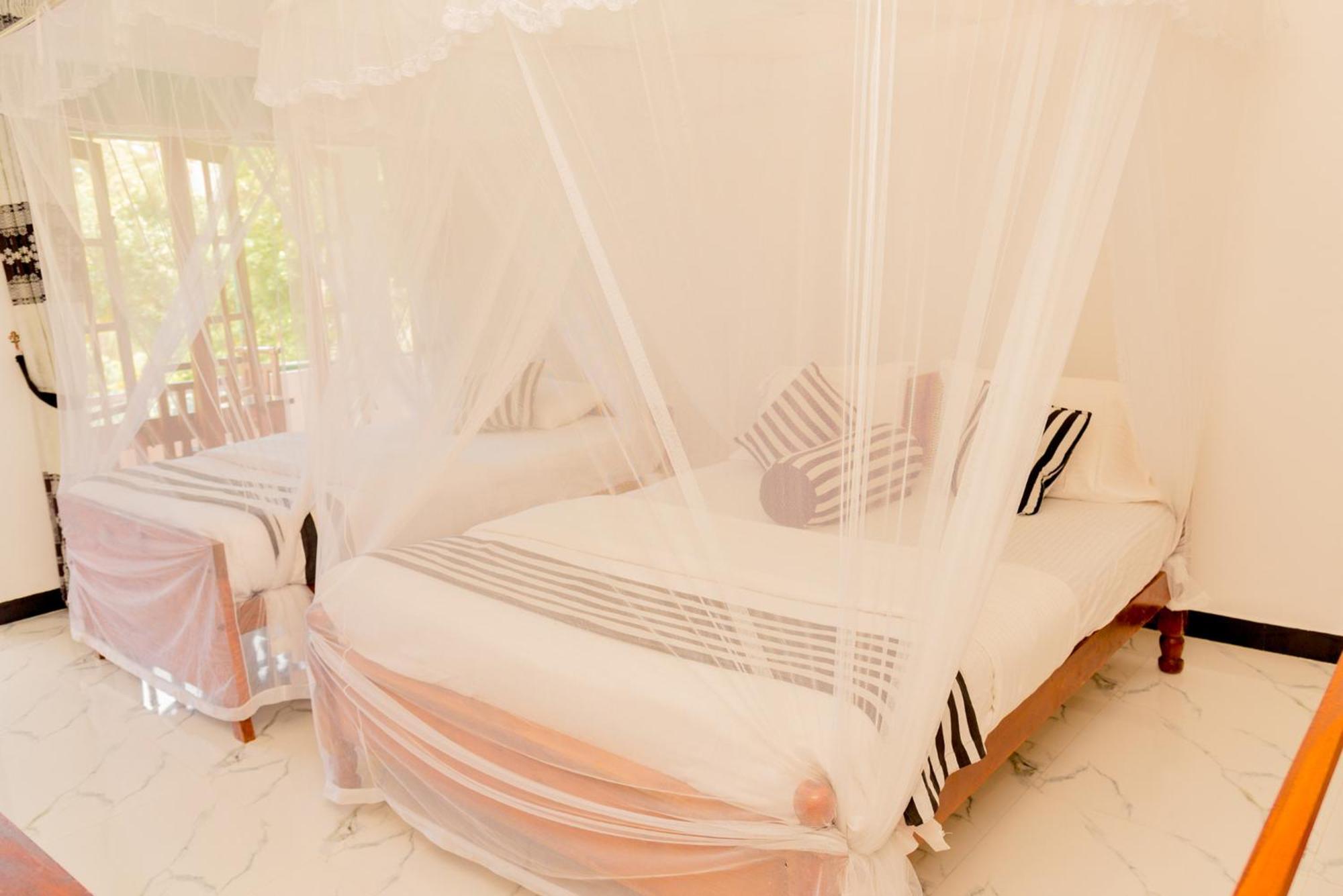 Samiru Guest Inn เอลลา ภายนอก รูปภาพ